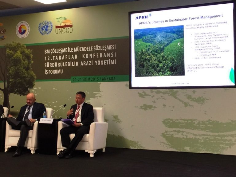 WBCSD President & CEO Peter Bakker joins APRIL Chairman at the High Level Dialog on how business can contribute to solving land degradation challenge