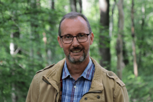 Nigel Sizer &mdash; APRIL Asia