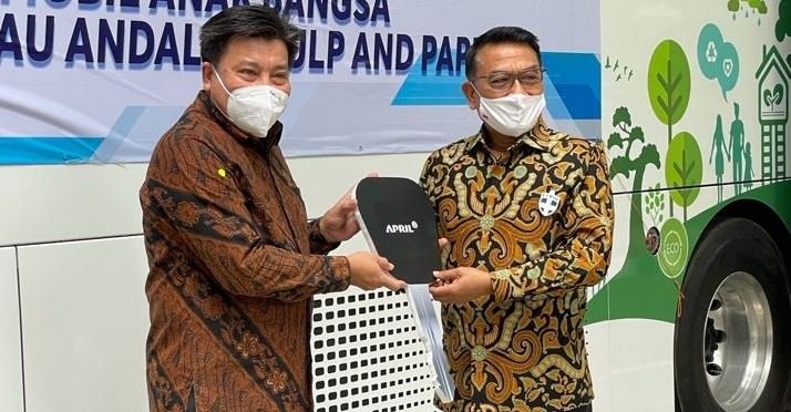 bus 02 — APRIL Asia